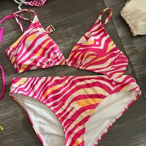 Pink striped bikini set